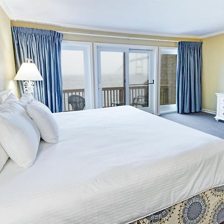 Club Wyndham Newport Overlook Jamestown Exterior photo