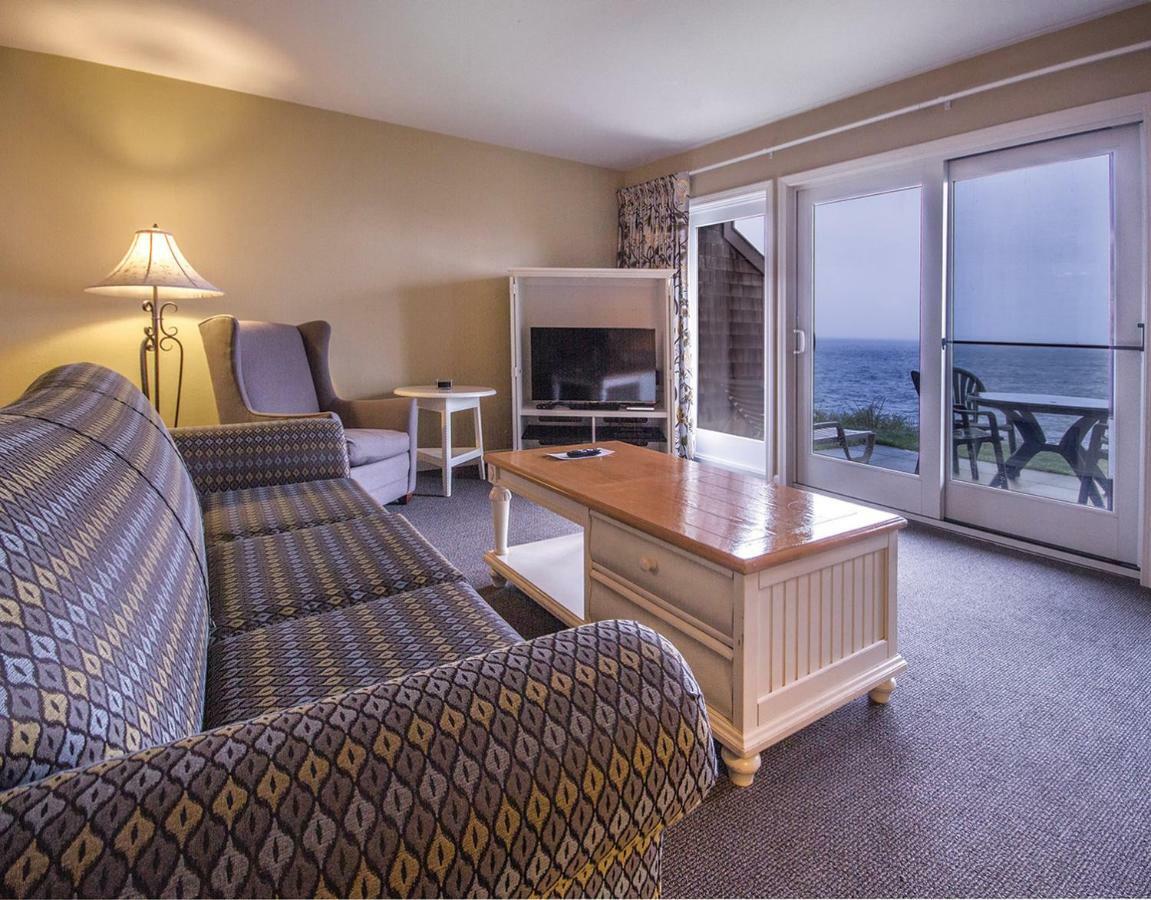 Club Wyndham Newport Overlook Jamestown Exterior photo